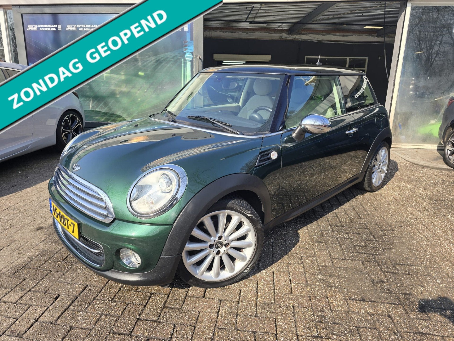 Mini Mini 1.6 Cooper 10 Years II | 2E EIGENAAR | 12MND GARAN, Auto's, Mini, Voorwielaandrijving, Euro 5, Beige, 4 cilinders