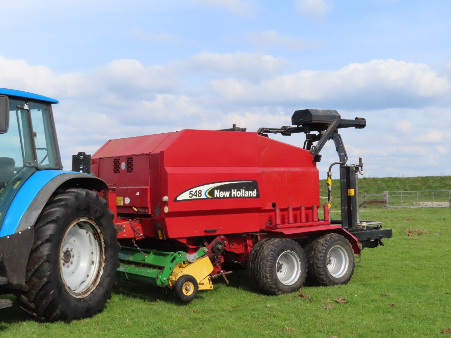 New Holland 548 Combi Rondebalenpers, Ophalen, Gebruikt