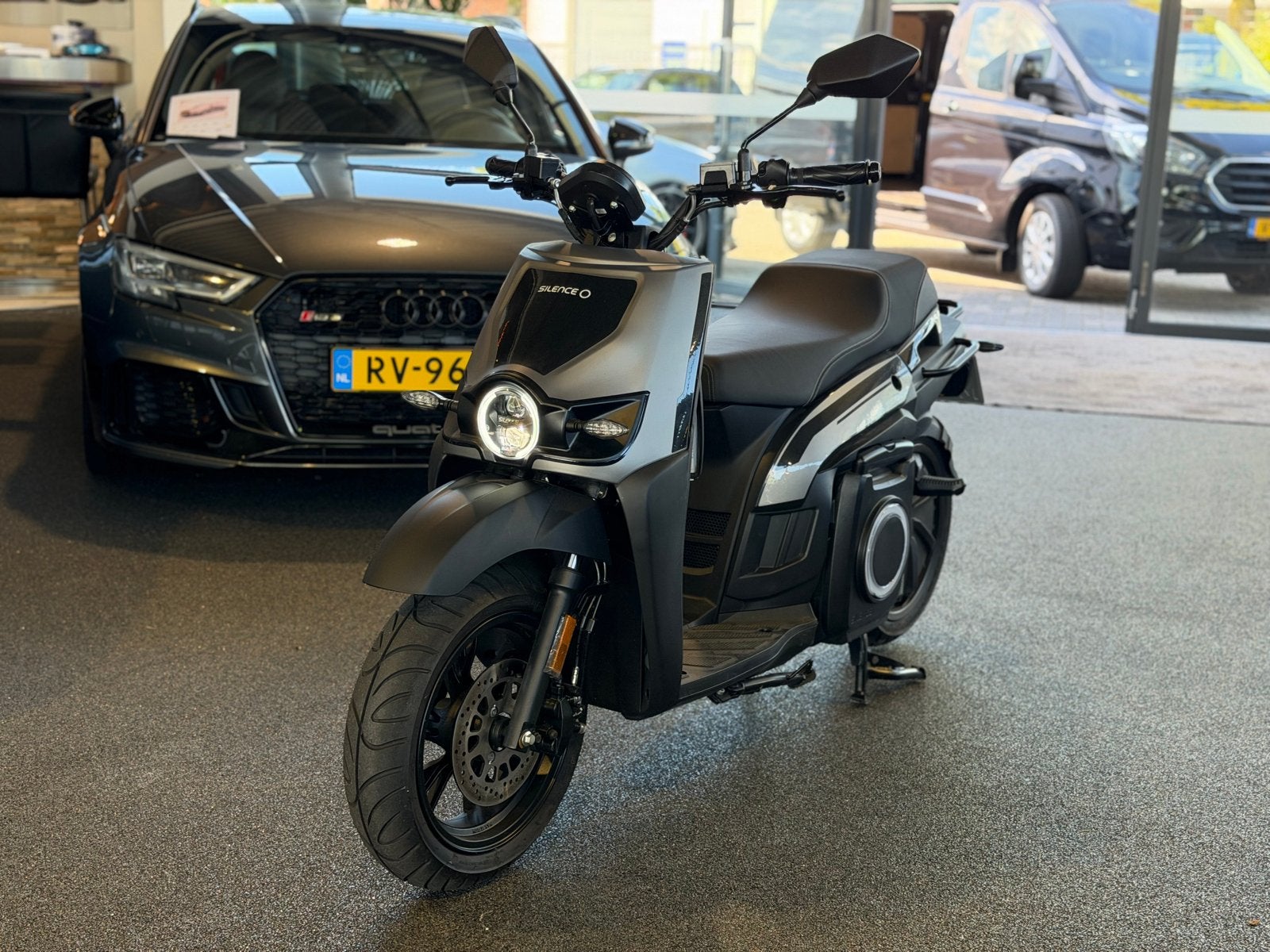 Silence S01 Connected - Elektrische Motorscooter NEW, Ophalen of Verzenden, Zo goed als nieuw, Elektrisch, Overige merken