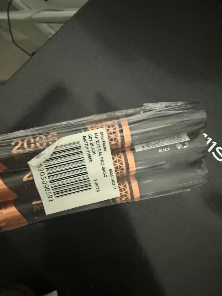 Nieuwe mascara van Max factor ongeopend!, Ophalen of Verzenden, Nieuw, Zwart, Ogen