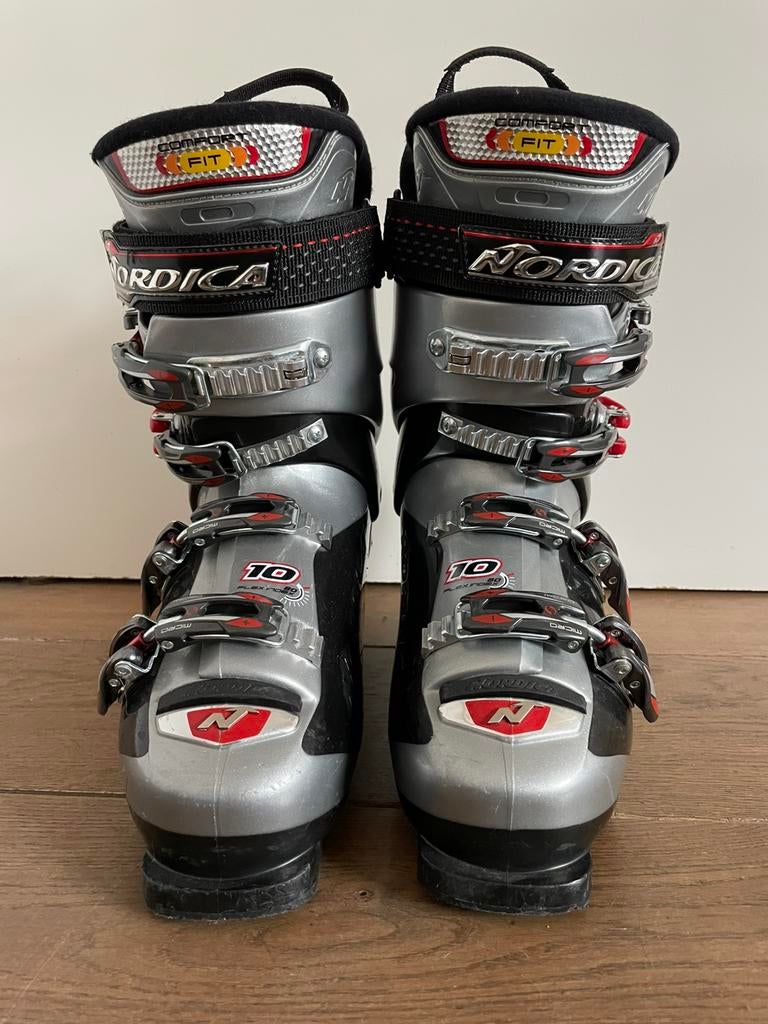 Skischoenen Nordica mt 42, Sport en Fitness, 160 tot 180 cm, Schoenen, Ophalen of Verzenden, Zo goed als nieuw