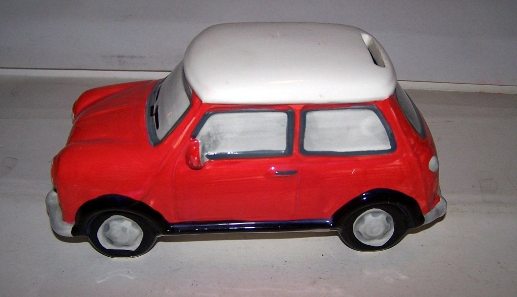 Prachtige grote keramische spaarpot Austin/Morris mini. Nwst, Ophalen of Verzenden, Zo goed als nieuw, Steen, Aardewerk of Keramiek
