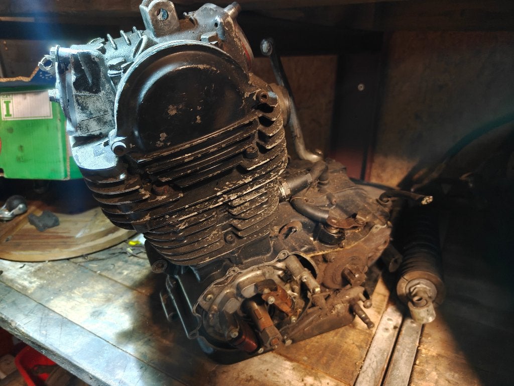 Yamaha motorblok XT 250, Ophalen, Gebruikt