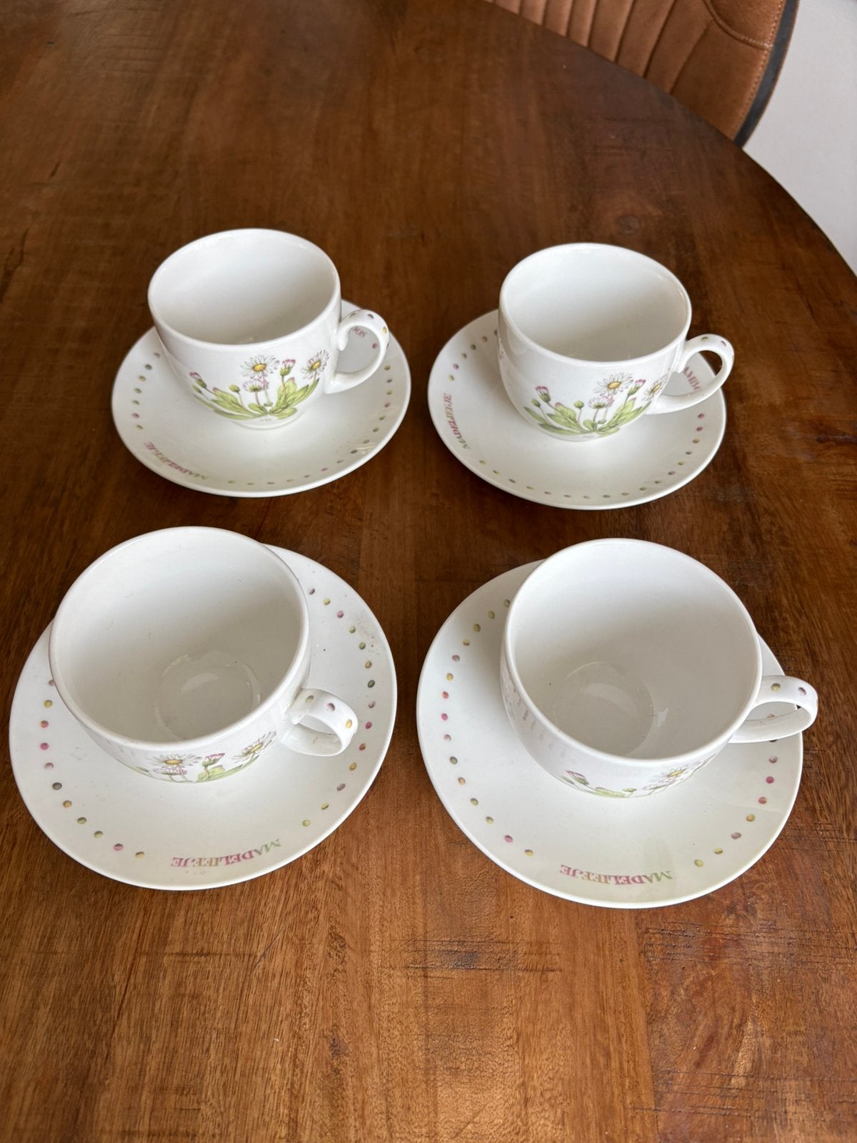 4 kop en schotels Marjolein Bastin “ Wildflowers”, Huis en Inrichting, Keuken | Servies, Ophalen of Verzenden, Zo goed als nieuw