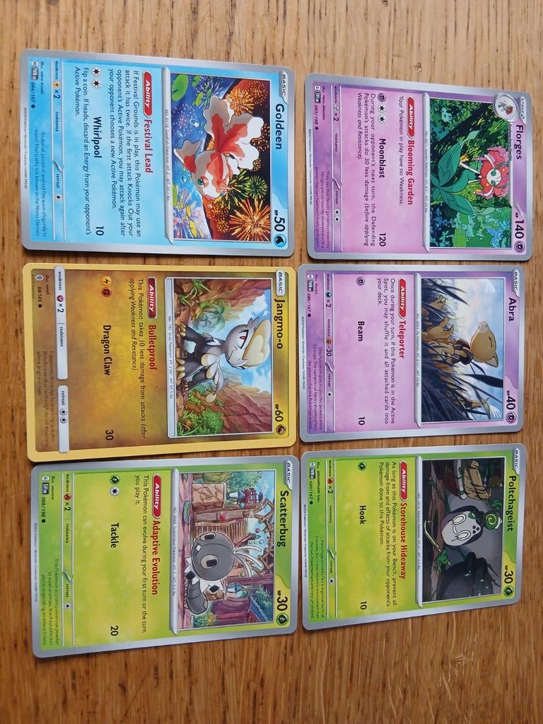 Pokémon Kaarten Set - Goldeen, Jangmo-o, Florges, Abra, Ophalen of Verzenden, Gebruikt, Meerdere kaarten