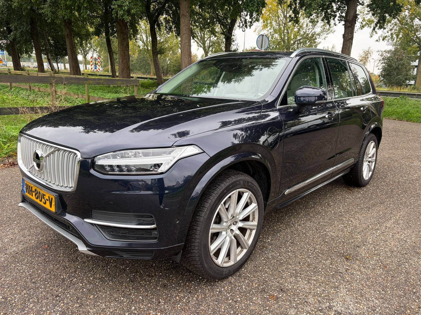 Volvo XC90 2.0 T8 Twin Engine AWD Bowers&Wilkins Panorama, Auto's, Euro 6, 1969 cc, 7 stoelen, Vierwielaandrijving