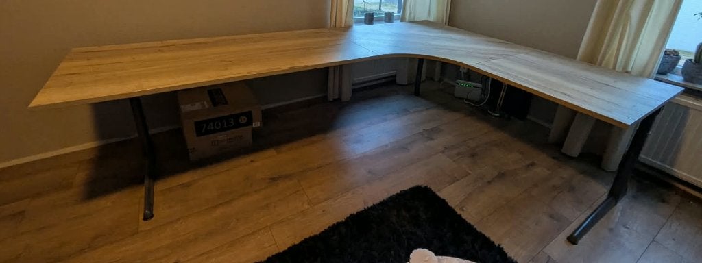 Groot bureau / werkbank, Ophalen, Gebruikt, 280 cm, Hout