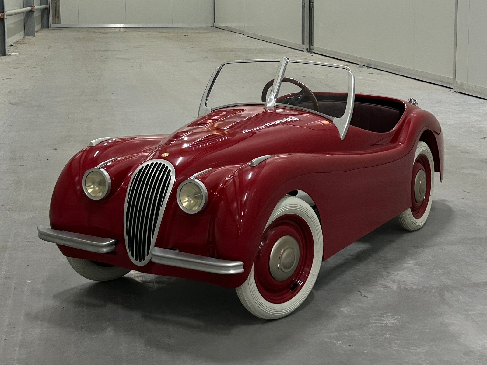 Jaguar XK 120 prachtige klassieke trapauto voor verzamelaar, Ophalen