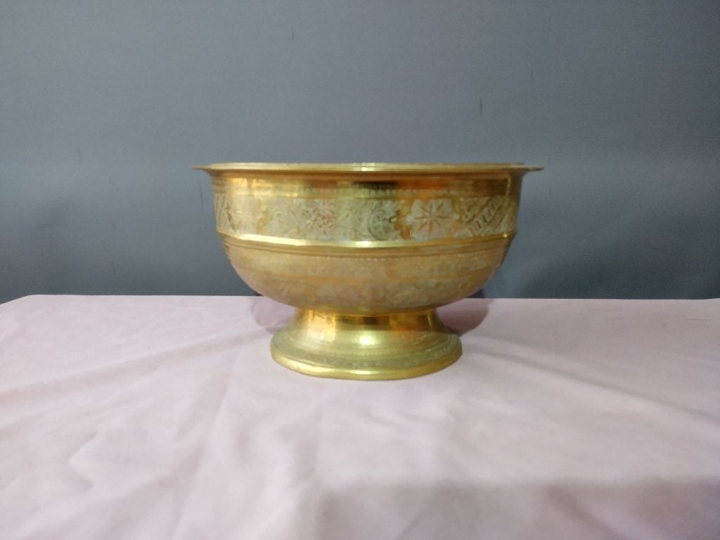 Indonesische Bokor ingegraveerd koperen pot messing, Goud, Handgemaakt, Ophalen of Verzenden, Indonesië