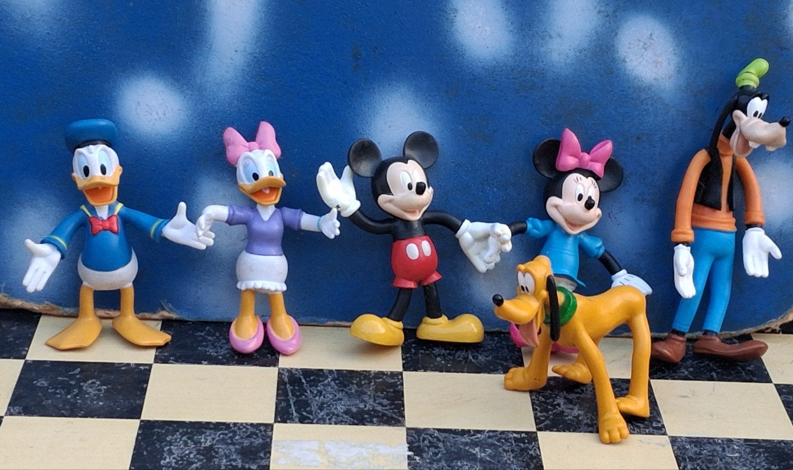 Donald, Katrien, Mickey, Minnie, Goofy & Pluto., Ophalen, Mickey Mouse, Zo goed als nieuw, Beeldje of Figuurtje