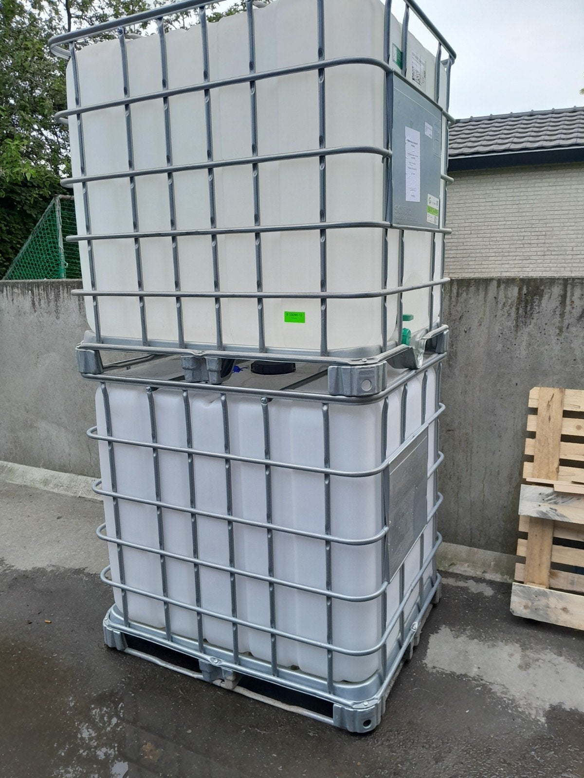 ibc vaten., Tuin en Terras, 150 liter of meer, Ophalen, Zo goed als nieuw