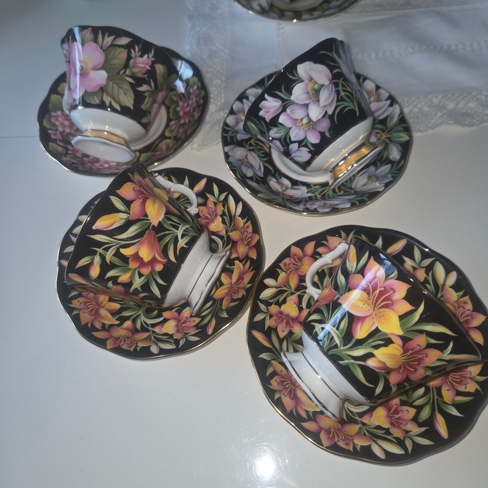 Royal albert provincial flowers, Ophalen of Verzenden