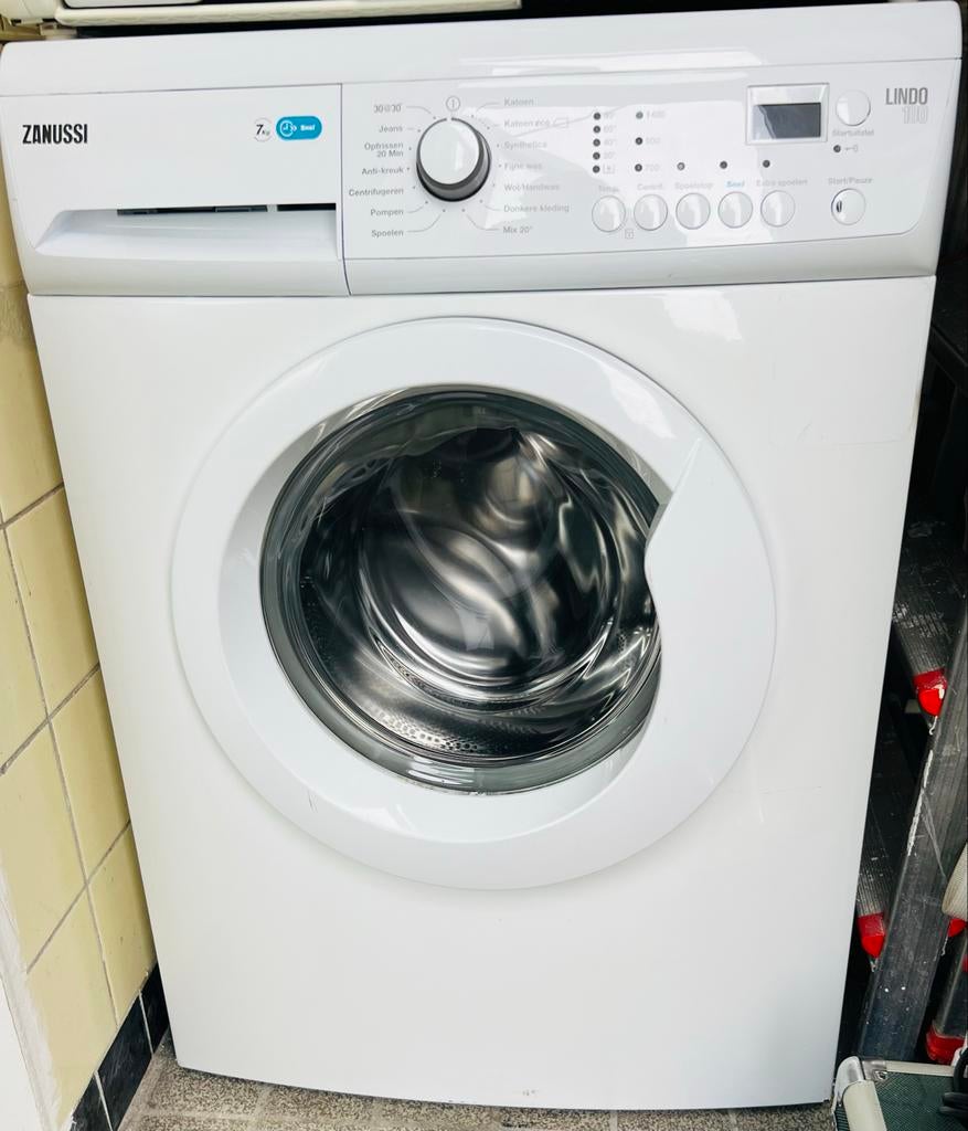 Zanussi Lindo 100 Wasmachine - Zeer Goede Staat, Ophalen, Zo goed als nieuw, Voorlader, Kort programma