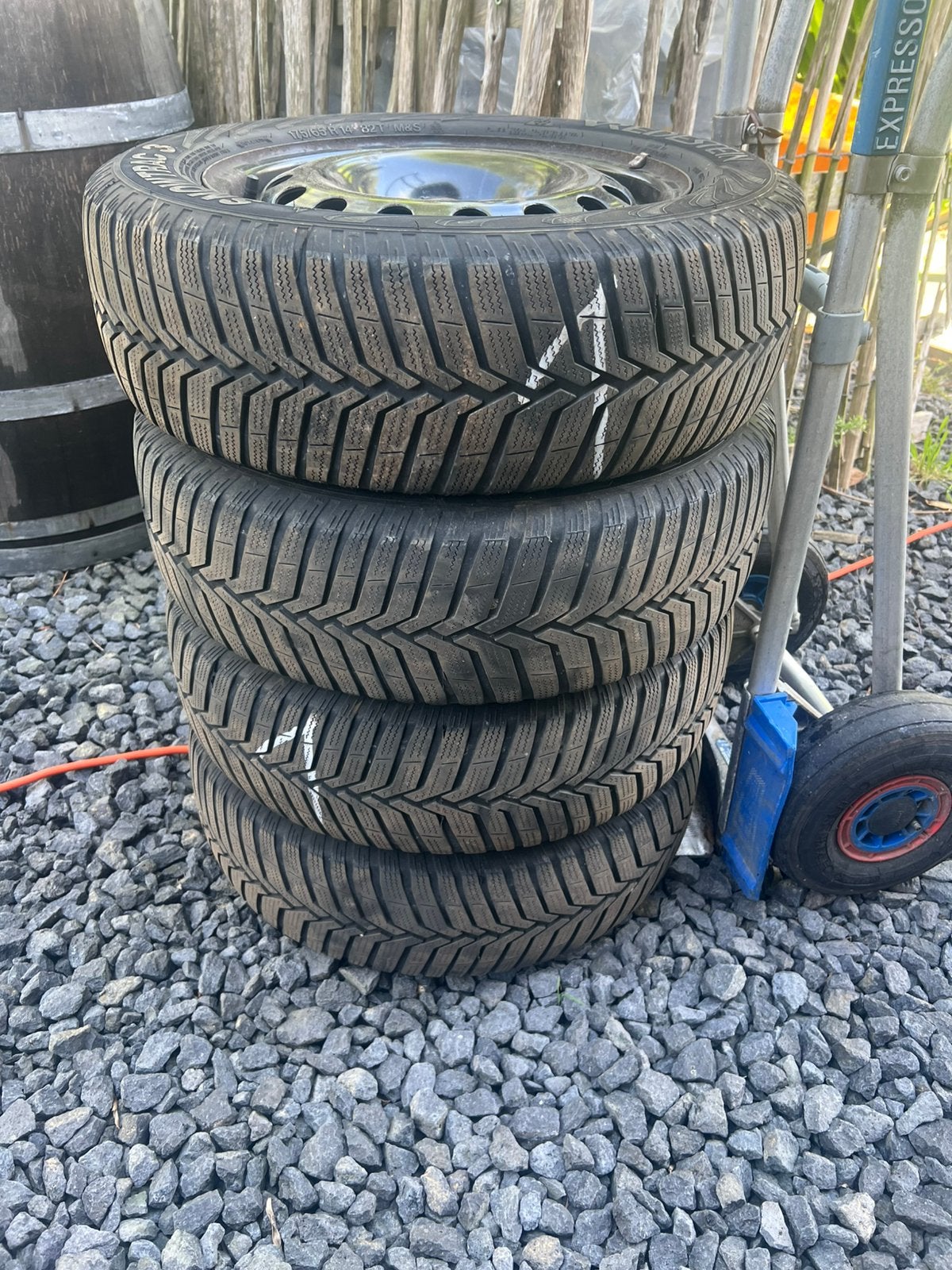 Banden met velg seat mii/banden met velg Hyundai H300, Ophalen, Zo goed als nieuw