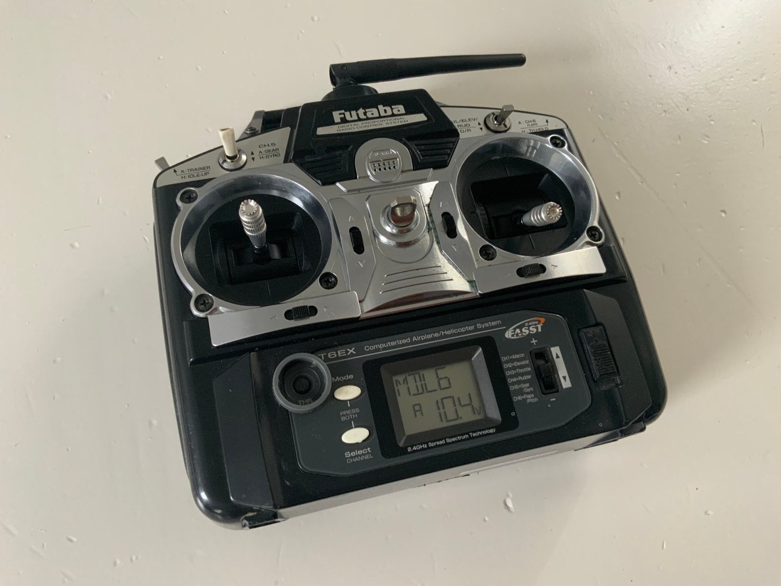 Futaba T6EX Fasst zender 2,4GHz, Hobby en Vrije tijd, Ophalen of Verzenden, Zo goed als nieuw, Overige typen