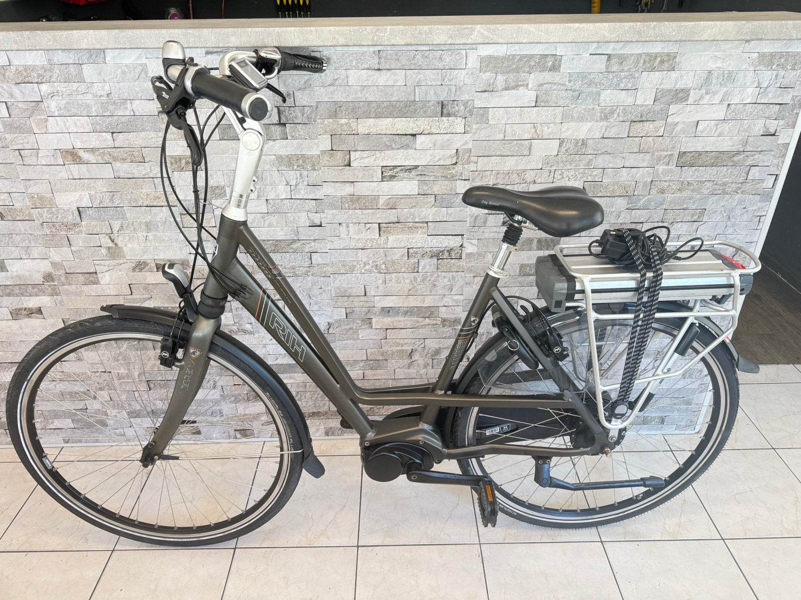 E- Bike RIH X-Omega 500wh. Accu. Middenmotor D54cm.
