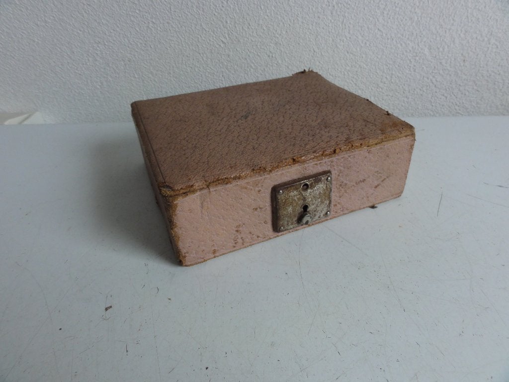Doosje, antiek, oud roze karton met voering, Antiek en Kunst, Ophalen of Verzenden