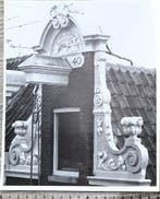 Amsterdam 1974, geveltop claes claesz.-Hofje gerestaureerd, Verzenden, 1960 tot 1980, Gebruikt, Gebouw