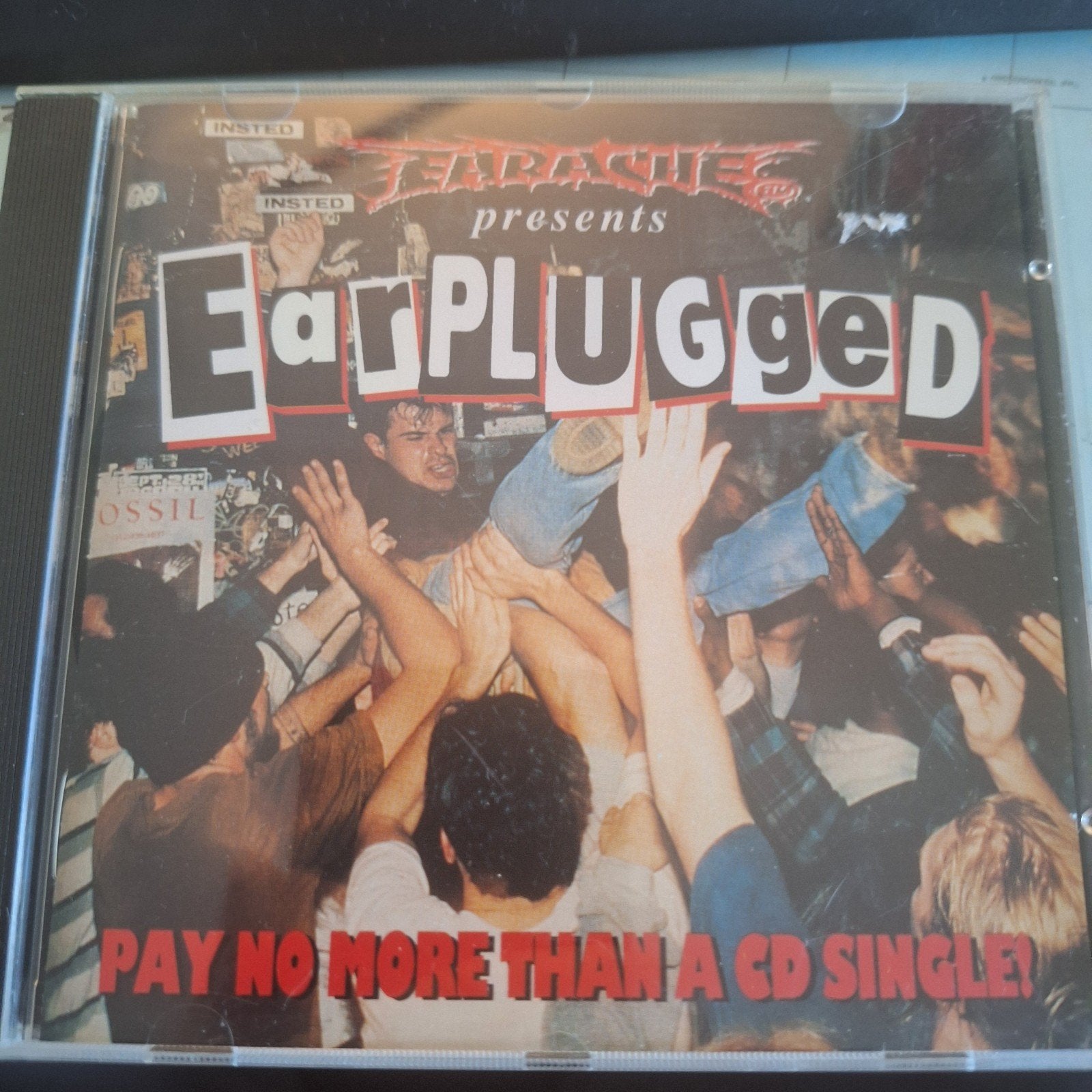 Earplugged CD - Diverse artiesten (Hardrock/Metal), Metal, Inclusief boekje, Ophalen of Verzenden, Zo goed als nieuw