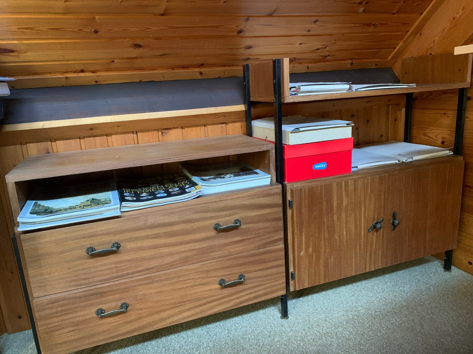 Jaren '60 Kast - Hout met Metaal, Ophalen