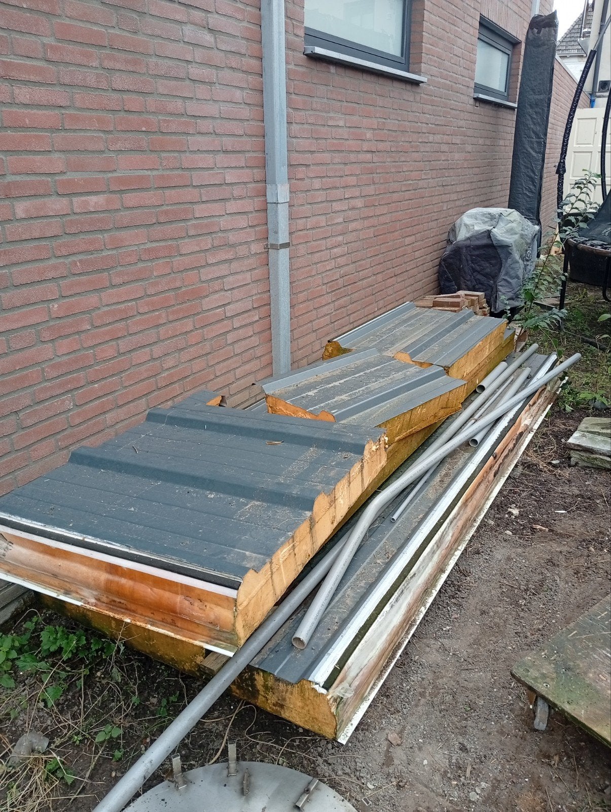 gratis sandwichpanelen, Ophalen