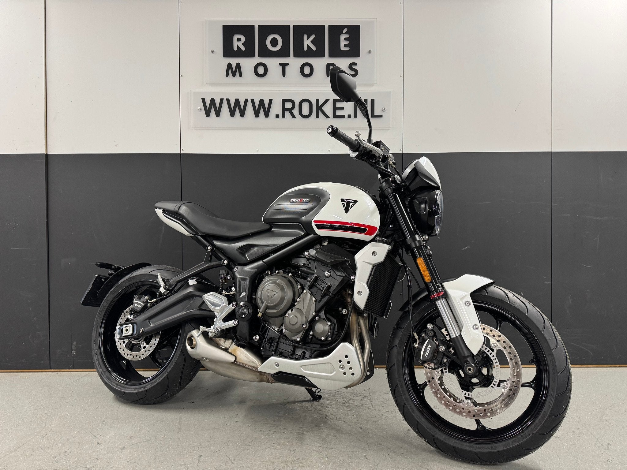 Triumph TRIDENT 660 (bj 2021), Motoren, Toermotor, 660 cc, Bedrijf
