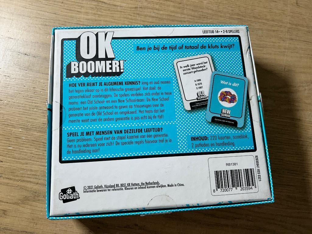 OK Boomer! Kaartspel, Ophalen of Verzenden, Zo goed als nieuw