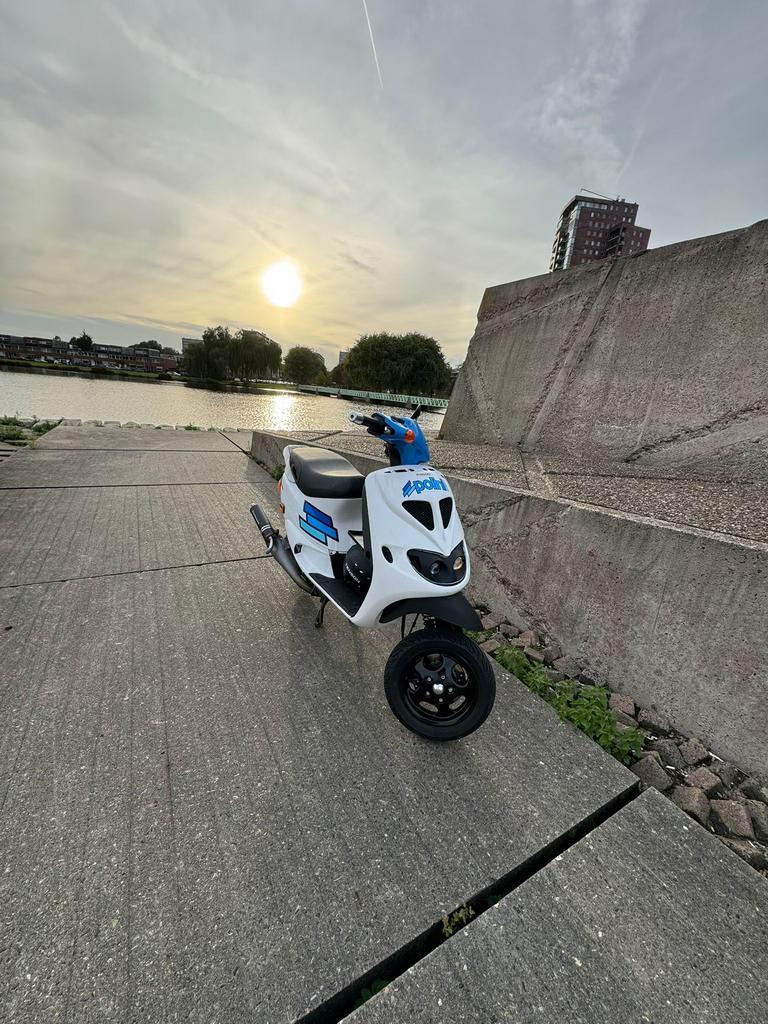 Zip 98 180 cc a1, Ophalen, Zo goed als nieuw, Zip