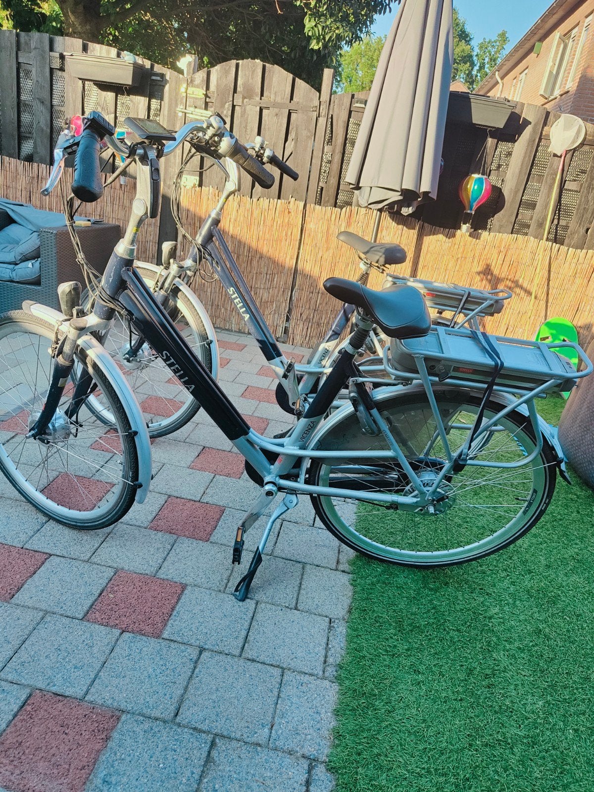 Twee Stella Vincenza E-bikes Goed onderhouden, accus minder, Overige merken, Minder dan 30 km per accu, Gebruikt, Ophalen of Verzenden