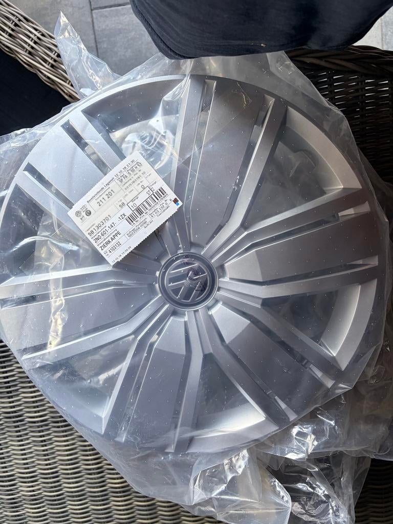 Wieldoppen VW Crafter - Nieuw in verpakking, Auto diversen, Wieldoppen, Nieuw, Ophalen