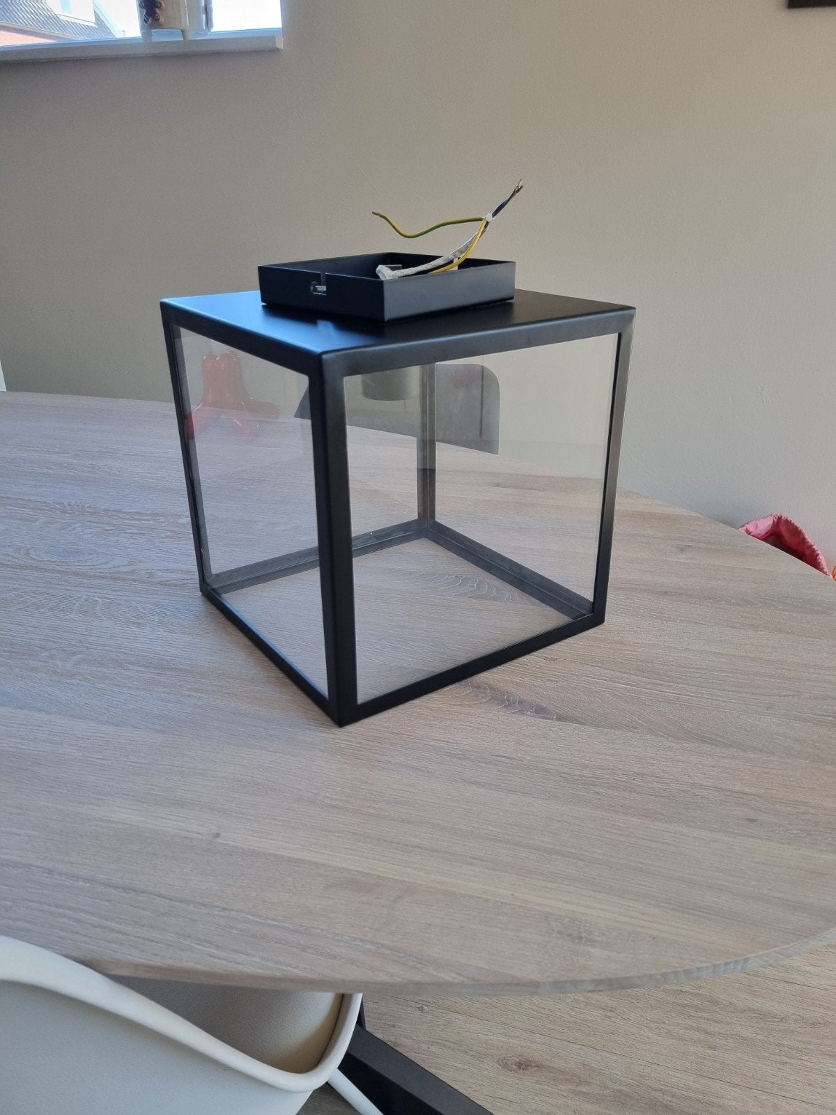 Plafonnière zwart met glas, Ophalen, Zo goed als nieuw