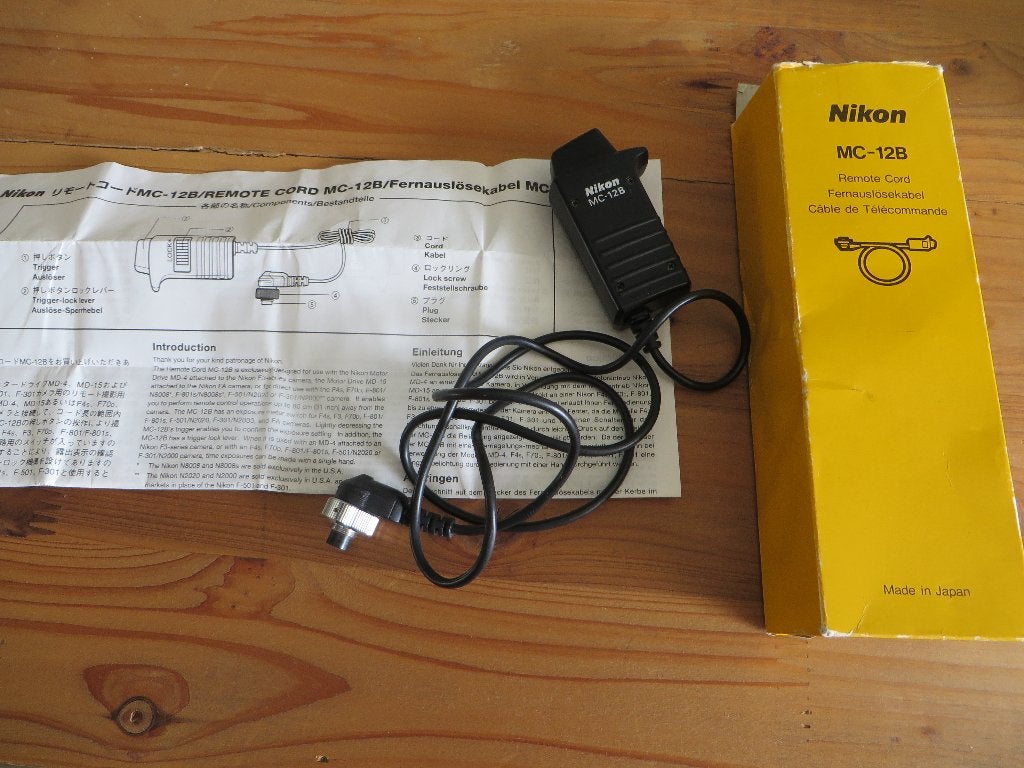 Nikon MC-12B, Audio, Tv en Foto, Fotocamera's Analoog, Ophalen of Verzenden, Zo goed als nieuw, Spiegelreflex, Nikon