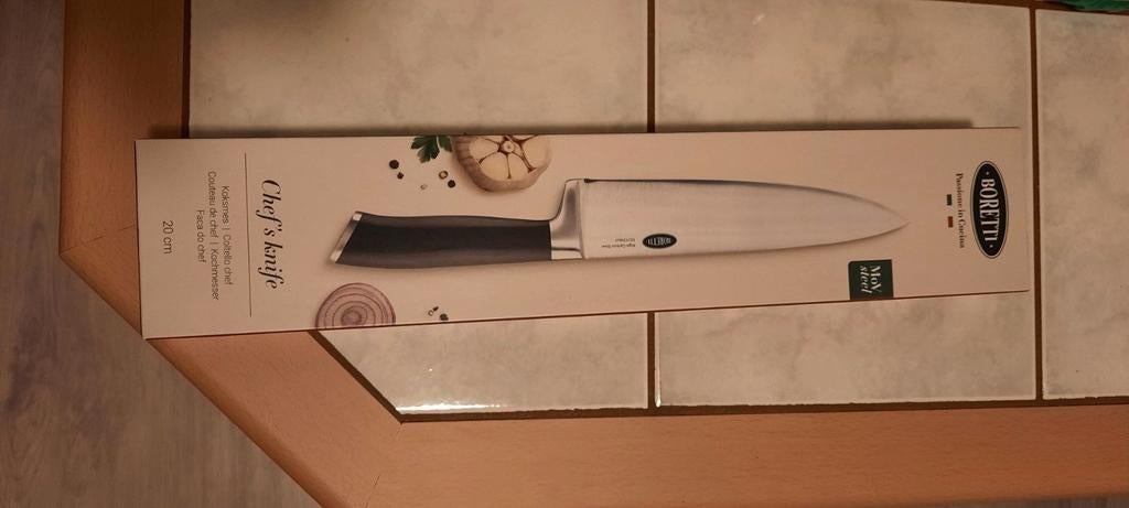 Boretti Chef's mes - 20 cm - Nieuw in verpakking, Ophalen of Verzenden, Nieuw, Rvs of Chroom, Los bestek