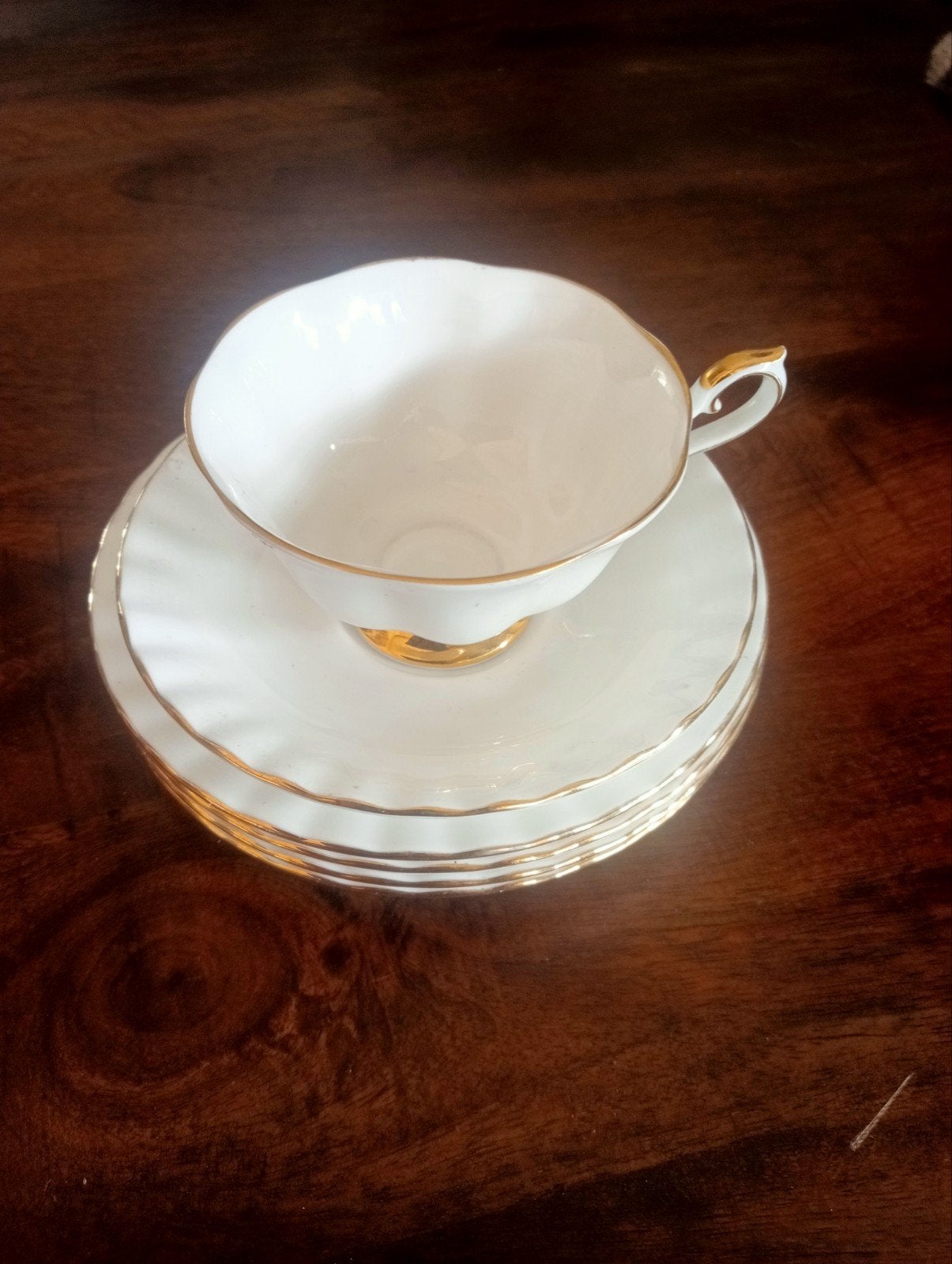 Royal Albert.Val D'or..gebak bordjes en kop en schotel, Antiek en Kunst, Ophalen of Verzenden