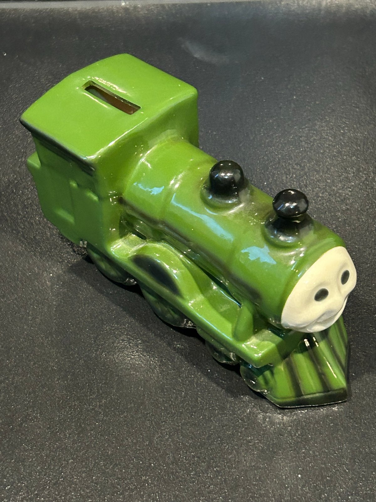 Vintage groene trein spaarpot - R Moss Ltd 1026, Ophalen of Verzenden, Gebruikt