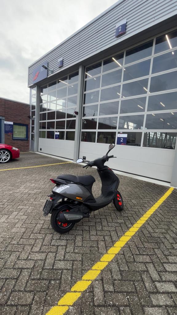 Zip 180cc LC A2 motor, Fietsen en Brommers, Scooters | Piaggio, Gebruikt, Zip, Maximaal 45 km/u, Benzine, Ophalen of Verzenden