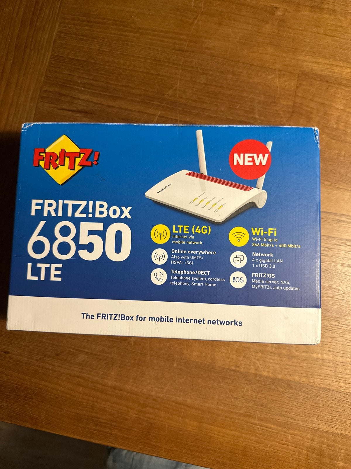 FRITZ!Box 6850 LTE - voor 4G simkaart, Ophalen of Verzenden, Zo goed als nieuw, Router