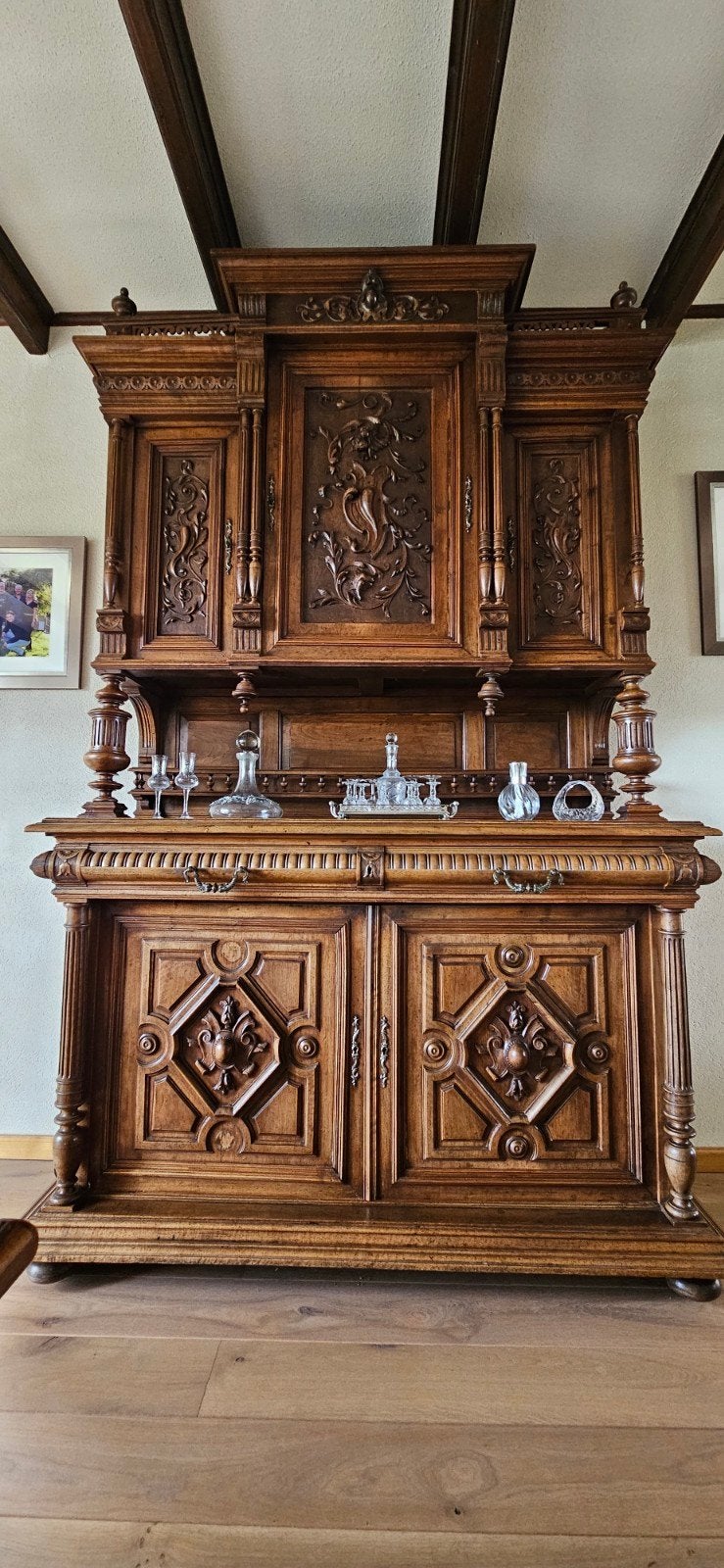 Antieke Jachtkast - Eikenhout, Rijkelijk Gesneden, Ophalen