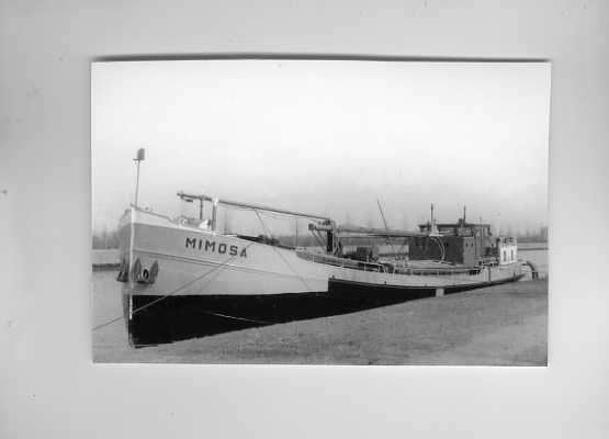 scheepvaart-foto-mimosa-coaster/binnenvaart-2x, Verzamelen, Ophalen of Verzenden, Zo goed als nieuw, Motorboot, Boek of Tijdschrift