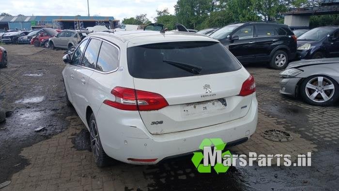 Achteras voorwielaandrijving van een Peugeot 308, Gebruikt, -, -, Ophalen of Verzenden