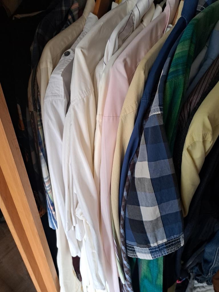 20 nette overhemden XL - Diverse kleuren en stijlen, Kleding | Heren, Overhemden, Overige kleuren, Zo goed als nieuw, Halswijdte 43/44 (XL)