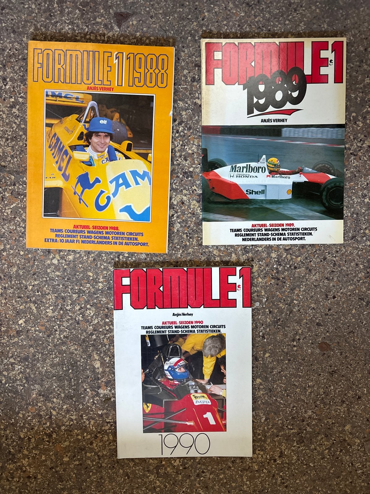 Formule 1 Jaarboeken 1988, 1989, 1990 en Marlboro advertenti, Boeken, Ophalen of Verzenden, Gelezen, Overige typen