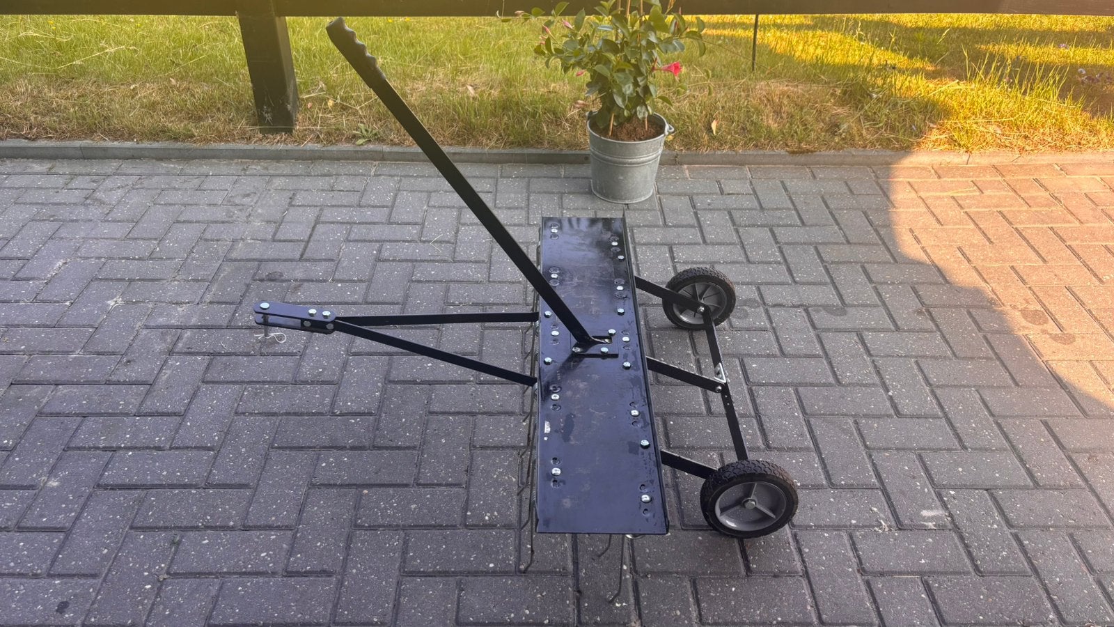 Verticuteerhark zitmaaier 100cm, Ophalen, Zo goed als nieuw