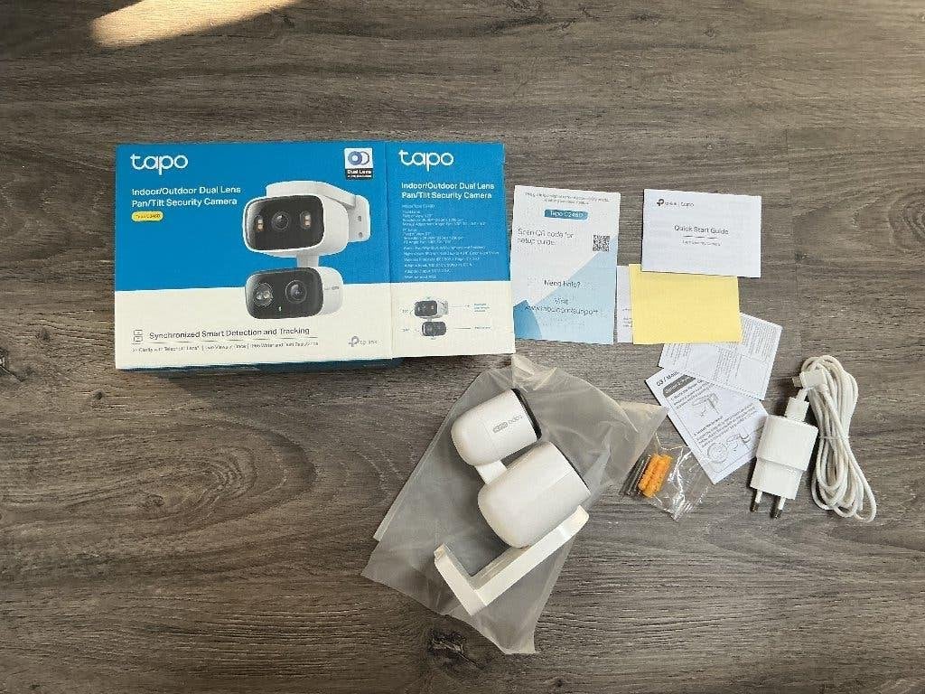 Nieuw: Tapo C246D beveiligingscamera in-/outdoor dual lens, Ophalen of Verzenden, Nieuw