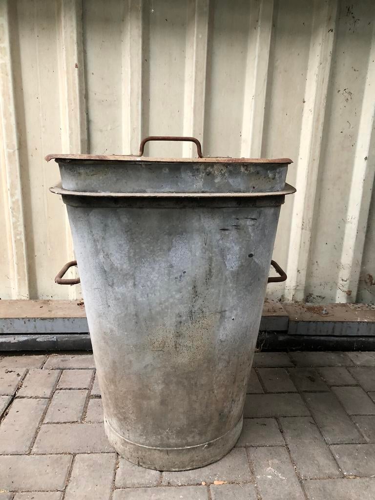 Unieke xl antieke vierkante (!) zinken AFVALBAK - VUILNISBAK, Ophalen, Zo goed als nieuw, Minder dan 50 cm