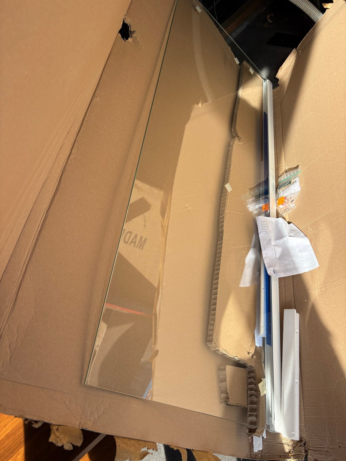 Nieuwe douchewand, ongebruikt in doos, Doe-het-zelf en Verbouw, Sanitair, Ophalen, Nieuw, Glas, Douche