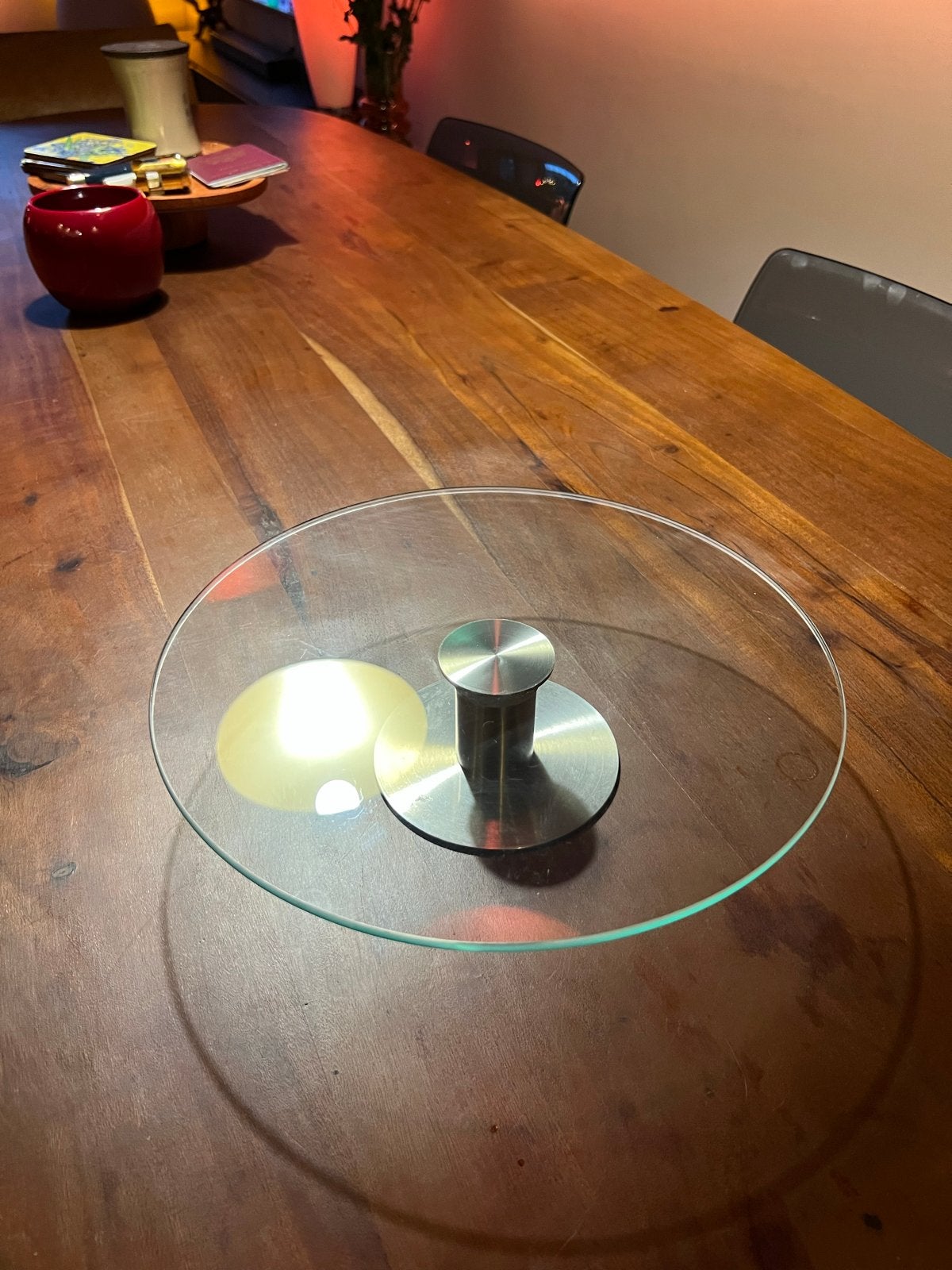 Glazen draaiplateau met metalen voet, Ophalen, Zo goed als nieuw, Zilver, Glas