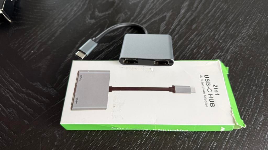 USB C naar DUBBEL HDMI ADAPTER 4K 60HZ BUREAUBLAD UITBREIDEN, Ophalen of Verzenden, Zo goed als nieuw