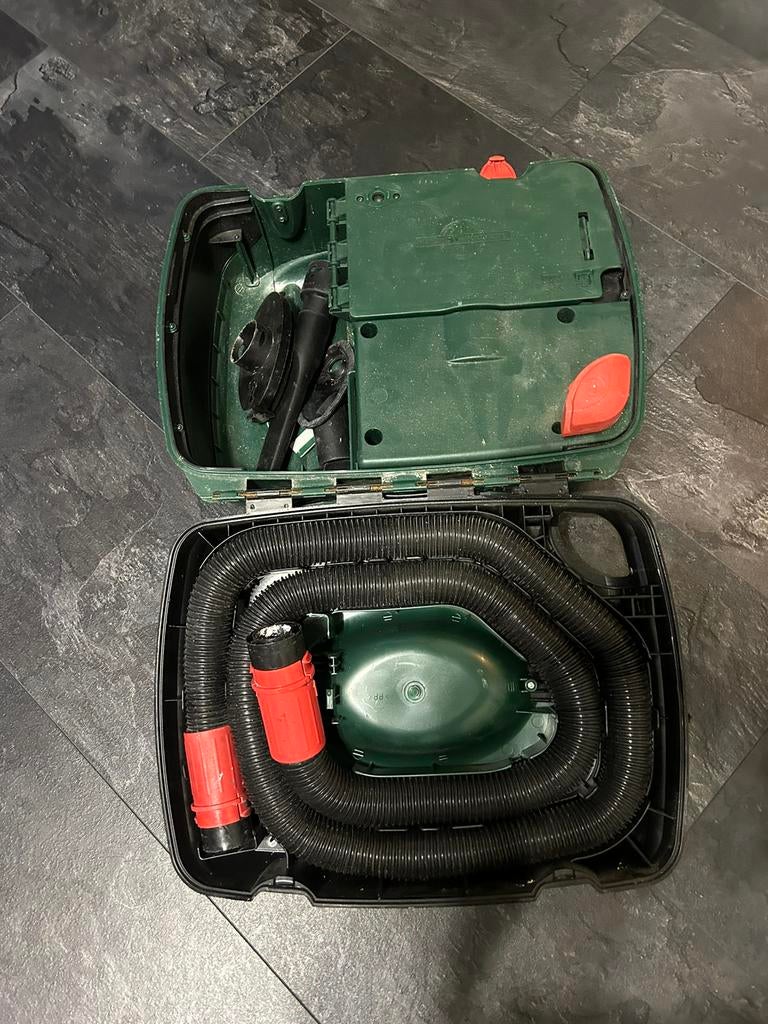 Bosch ventaro  stofzuiger LET OP ZONDER SCUURMACHINE, Verzenden, Zo goed als nieuw, Minder dan 600 watt, Vlakschuurmachine