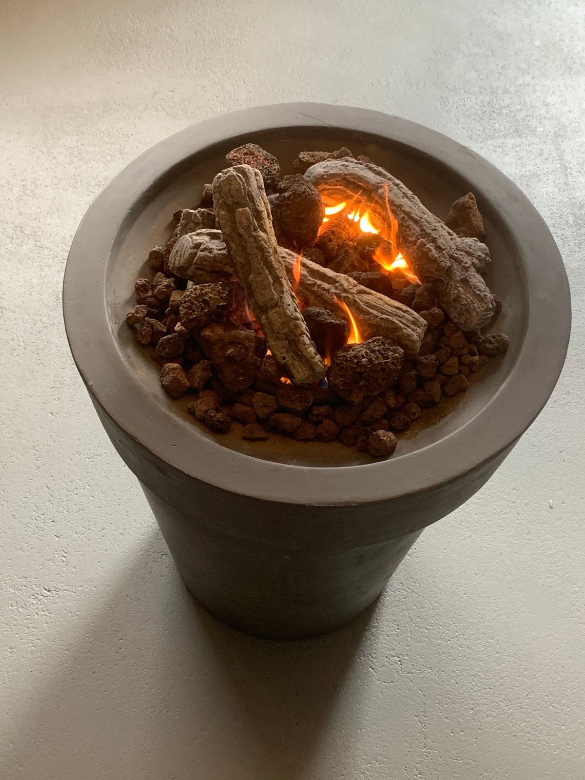 Cosi Vuurtafel/Vuurkorf met 2 gasflessen (1 gevuld), Ophalen, Gebruikt, Vuurkorf